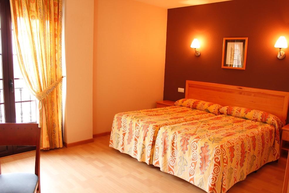 Casa Martin Hotel Poza de la Sal Екстериор снимка